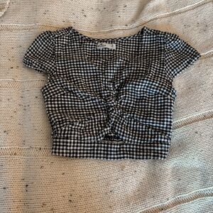 hollister checkered crop top